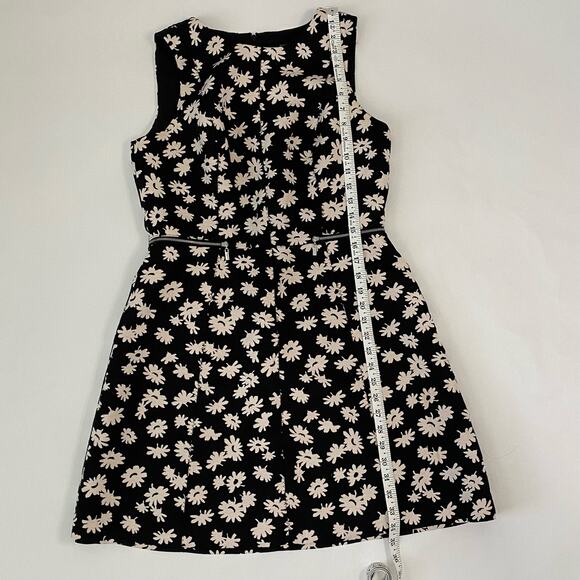 Ann Taylor Dress Floral Pattern A-line Black and White Petite Women's Size 10 - Picture 4 of 12